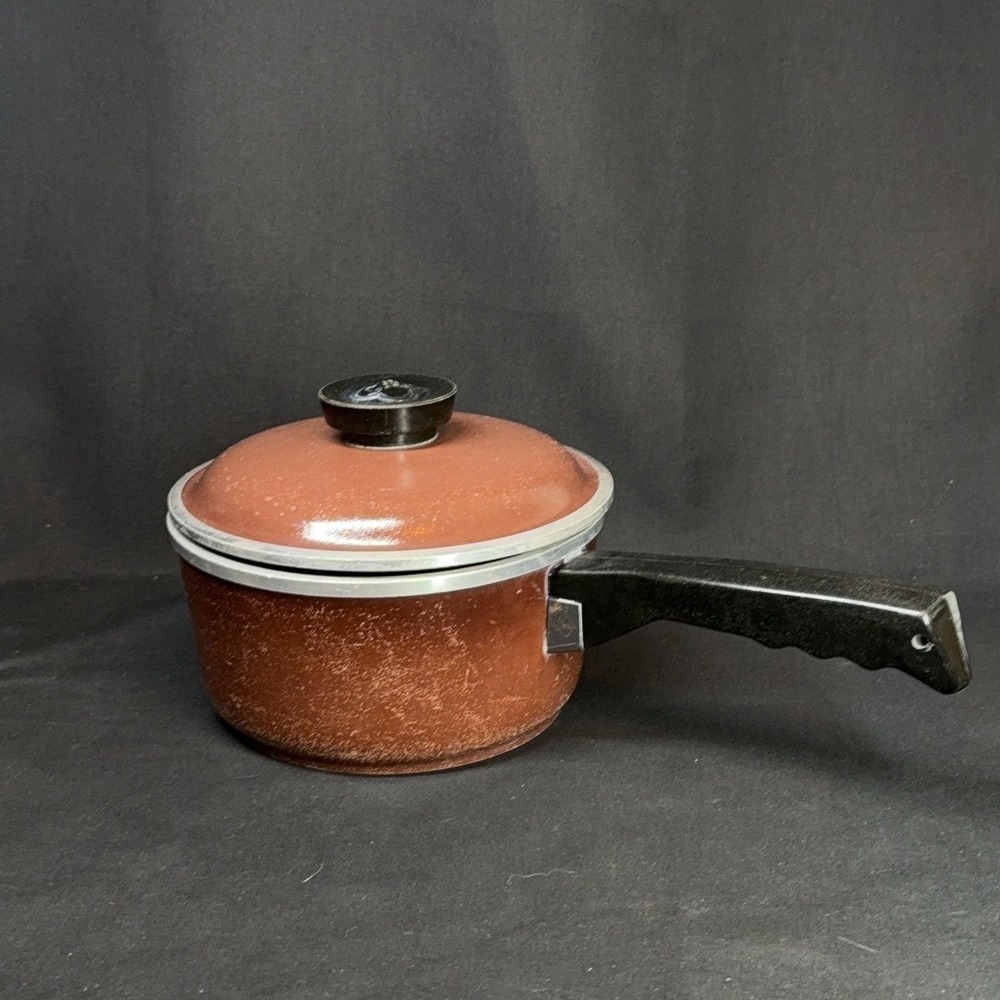 Vintage Club 2 Qt Saucepan With‎ Lid Brown Aluminum Gas Electric Cookware 7in